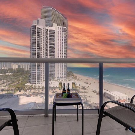 Beachfront Resort - Pool - Ocean View Balcony- Gym Miami Beach Exterior photo